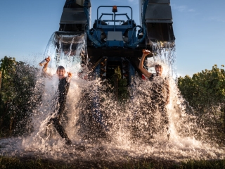 Photographe Spiritueux Charente - Antoine OLLIER Photographie Photo du spiritueux Cognac Philbert réalisée par le photographe Antoine OLLIER