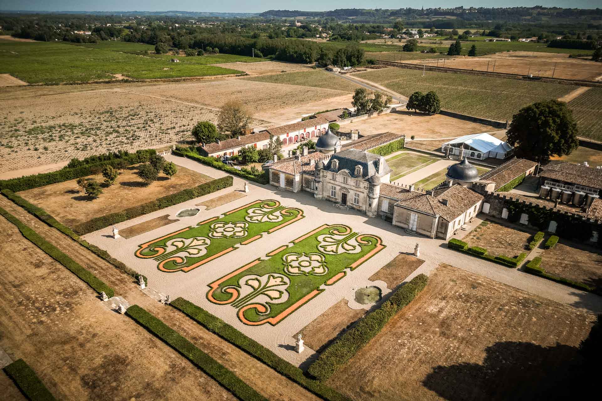 photo aérienne du Château de Malle