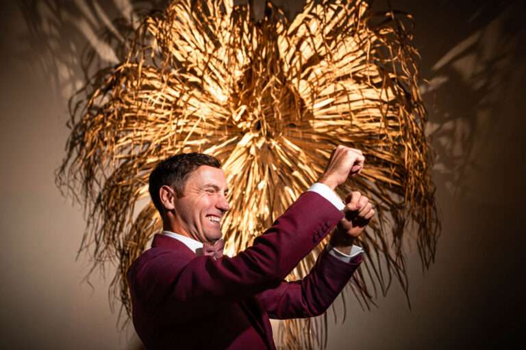 Portrait de marié - Photographe mariage charente à Saint yrieix sur charente au Domaine de la Fontchaudière