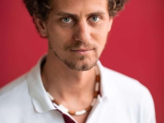 Photographe portrait Cognac - Antoine OLLIER Photographe portrait Cognac - Antoine OLLIER