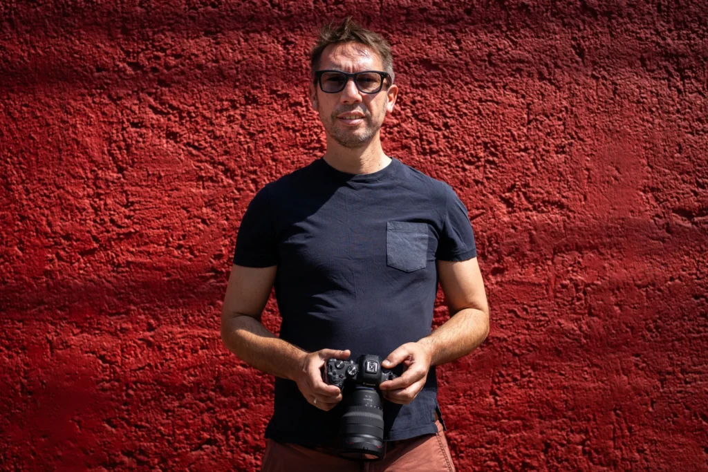 Portrait du photographe de mariage et d'entreprise Antoine OLLIER réalisée par le photographe William Desse